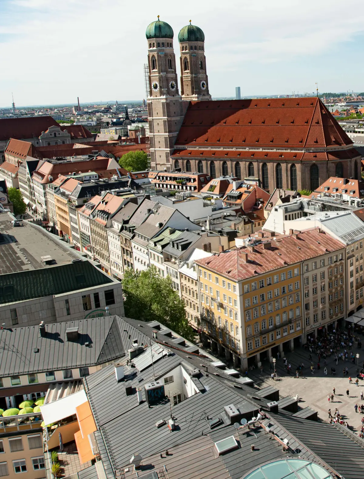 Munich city centre and the Frauenkirche